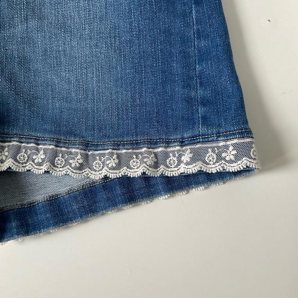 Denim Lace Trim Mini Shorts - Picture 5 of 7